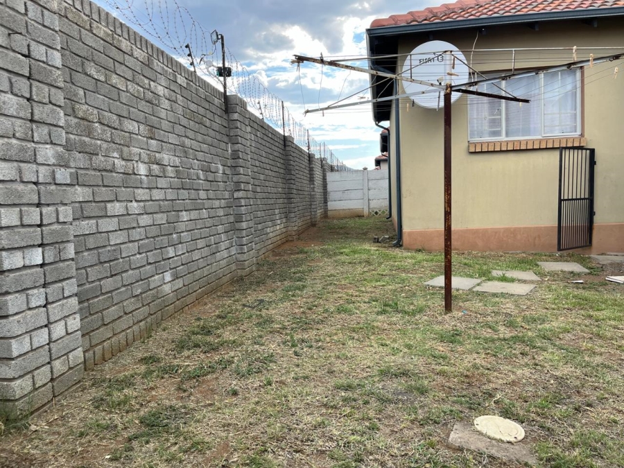 3 Bedroom Property for Sale in Waterkloof East North West